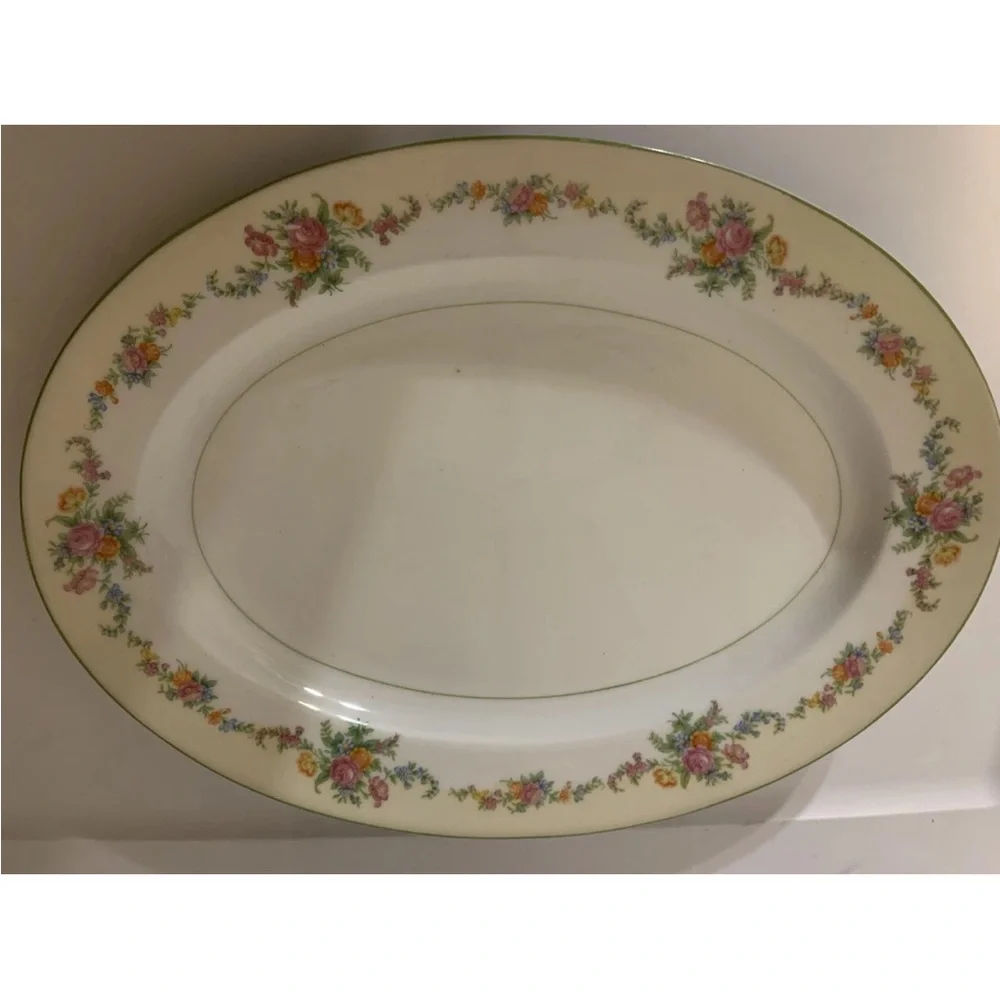 Noritake Cream Floral Oval Platter‎